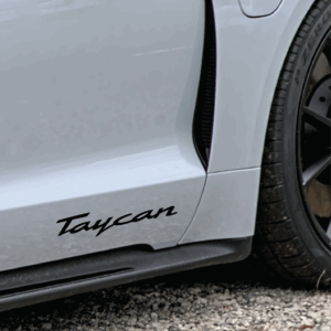 taycan 1